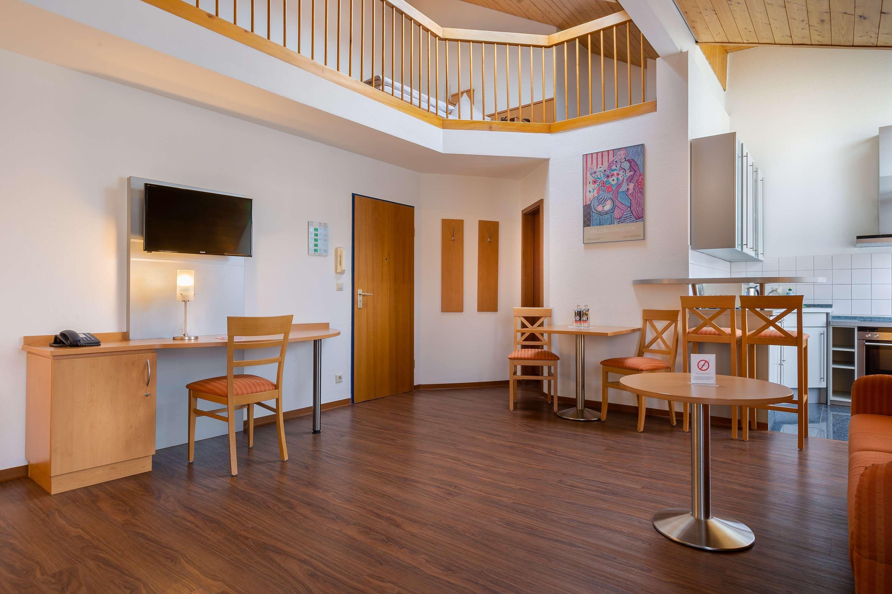 Acora Karlsruhe Zentrum Living The City - Apartments Exterior foto